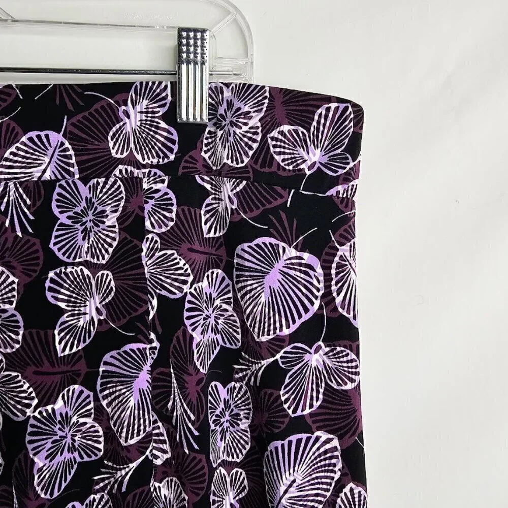SAG HARBOR Skirt size L BLACK & PURPLE FLORAL w LACE Feminine Summer Spring Cute